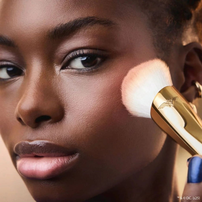 Brocha Catrice Para Rubor Blush Wonder Woman