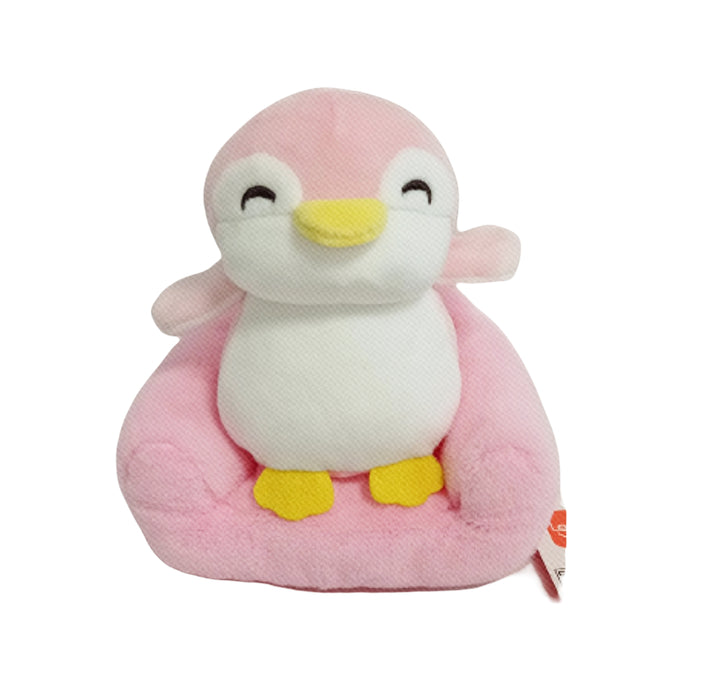 Miniso Pinguino Rosado En Sofa