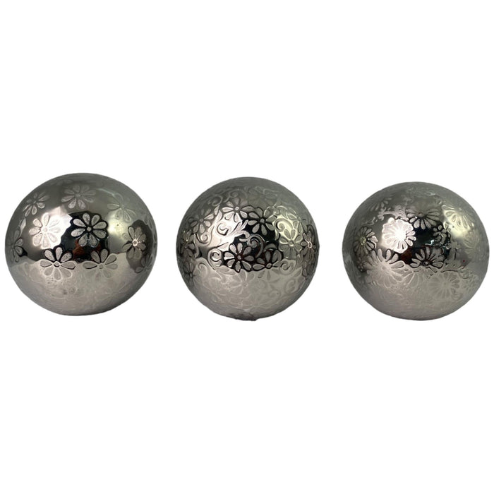 Esfera decorativa Concepts Life Midnight Plum de color plateado.