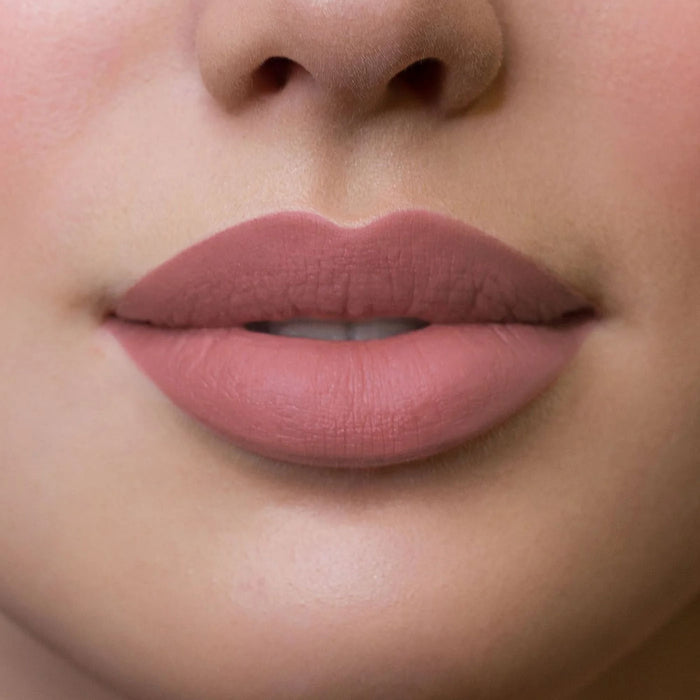 Labial Líquido Astra Hypnotize Liquid Lipstick Nro. 11 Lovely Bride X 4Ml